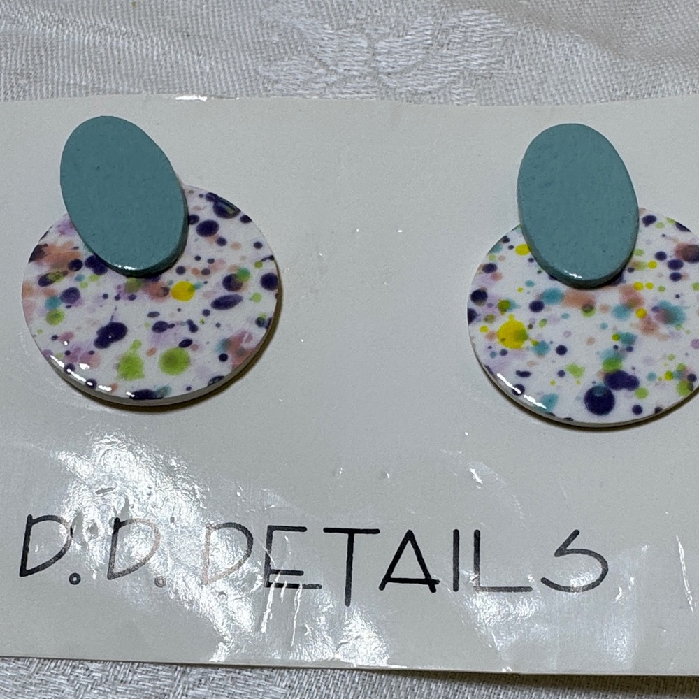 Multicolor Dangle Earrings - Picture 7 of 7